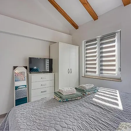 Ferienhaus Awesome In *