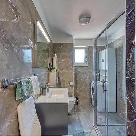 Ferienhaus Awesome In *